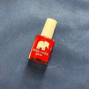 Ella & Mila Nail Polish in Red